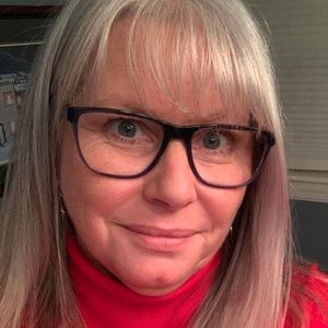 Meet your Posher, Pamela